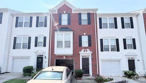31 Heritage Oak Way, Simpsonville, SC, 29681-2558 | Card Image