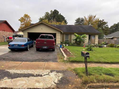 3941 Stillwood Dr, Memphis, TN, 38128-3027 | Card Image