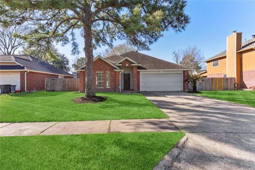 9423 Rippling Fields Dr, Houston, TX, 77064-4519 | Card Image