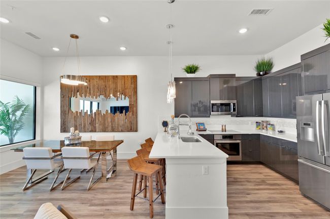 UNIT-412 - 199 Waterpoint Ct, Condo with 3 bedrooms, 3 bathrooms and 2 parking in Montgomery TX | Image 11