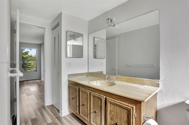 APT-212 - 8400 Lagos De Campo Blvd, Condo with 1 bedrooms, 1 bathrooms and null parking in Tamarac FL | Image 14