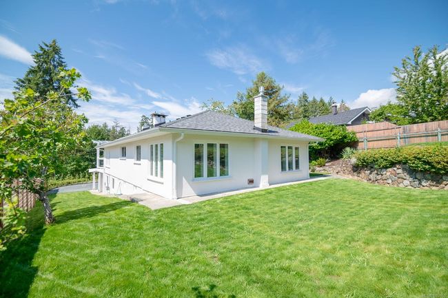 5843 Strathcona St, House other with 5 bedrooms, 3 bathrooms and 4 parking in Port Alberni BC | Image 11