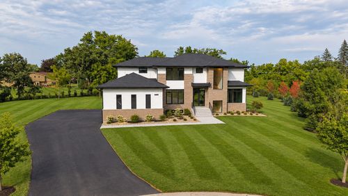 23589 N Owl Ct, Lake Barrington, IL, 60010-1552 | Card Image