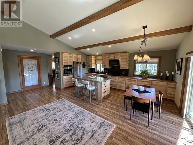 8396 Rainbow Country Road, House other with 3 bedrooms, 3 bathrooms and null parking in Bridge Lake BC | Image 21