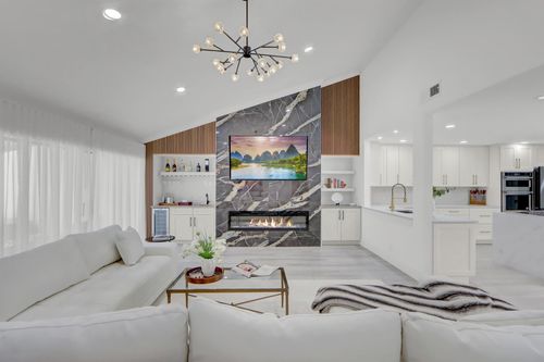 39 Edinburgh Dr, Palm Beach Gardens, FL, 33418-6851 | Card Image