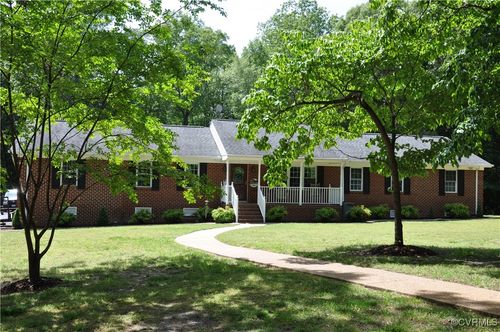 6197 Fishermans Way, MECHANICSVILLE, VA, 23116-5402 | Card Image