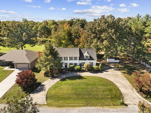 1003 Kaw Cir, Crossville, TN, 38572-3580 | Card Image