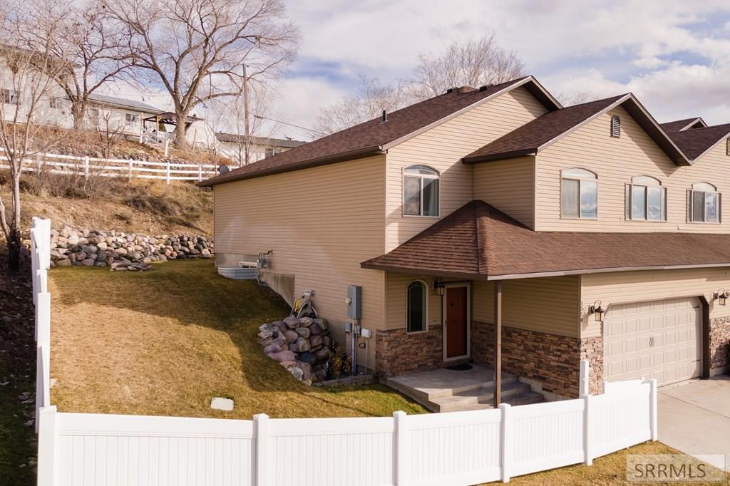 Eastpointe Dr, Pocatello, ID 83201