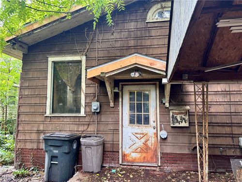1275 N Main Street, Akron, OH, 44310 | Card Image
