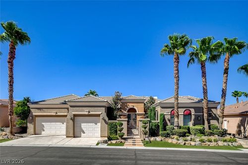 10266 Romantico Dr, Las Vegas, NV, 89135-2500 | Card Image