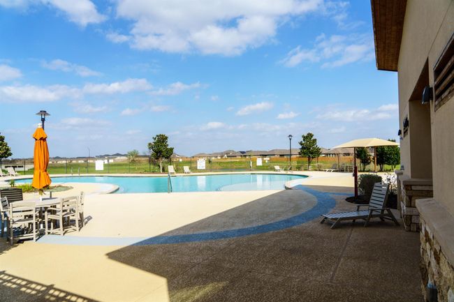 113 Furlong Dr, Townhouse with 4 bedrooms, 3 bathrooms and 1 parking in Georgetown TX | Image 24