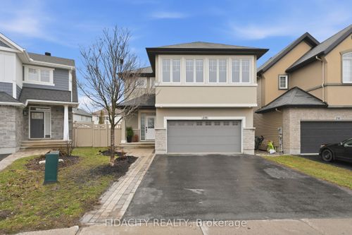 216 Balikun Hts, Stittsville, ON, K2V0A6 | Card Image