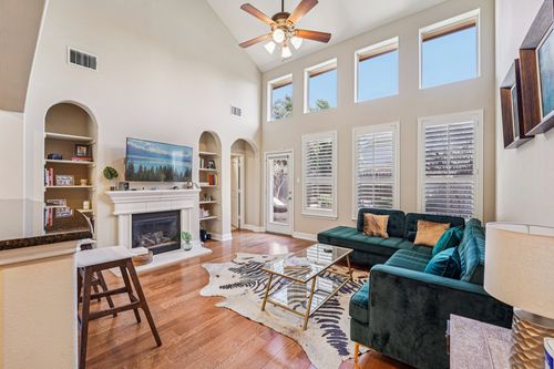 1104-2210 Onion Creek Pkwy, Austin, TX, 78747-1497 | Card Image