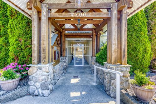 302-4700 Uplands Dr, Nanaimo, BC, V9T5V1 | Card Image