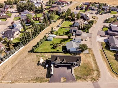 770 Eagleridge Dr, House detached with 4 bedrooms, 3 bathrooms and 14 parking in Dunmore AB | Image 1