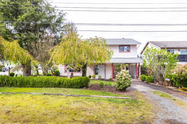 7647 Sharpe Street, House other with 3 bedrooms, 1 bathrooms and 3 parking in Mission BC | Image 1