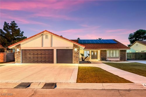 6465 Scotch Pine Cir, Las Vegas, NV, 89146-6642 | Card Image