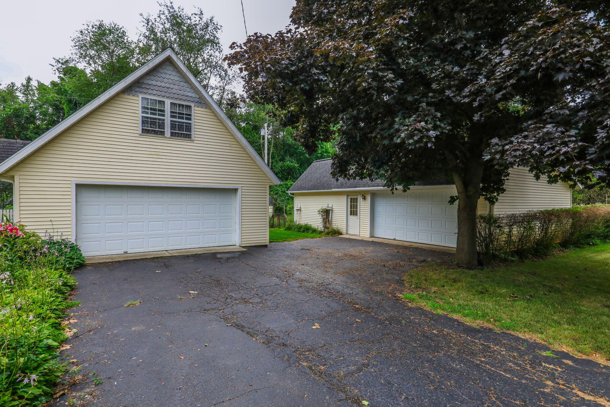Residential in Hope Township 2