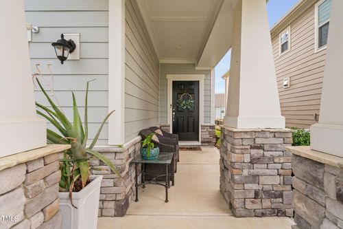 233 Sage Oak Ln, Holly Springs, NC, 27540-5407 | Card Image