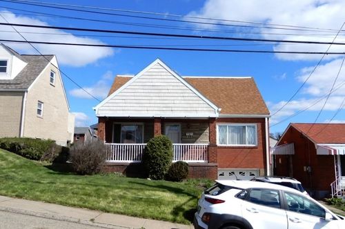 225 Eutaw St, Mt Washington, PA, 15211-2324 | Card Image