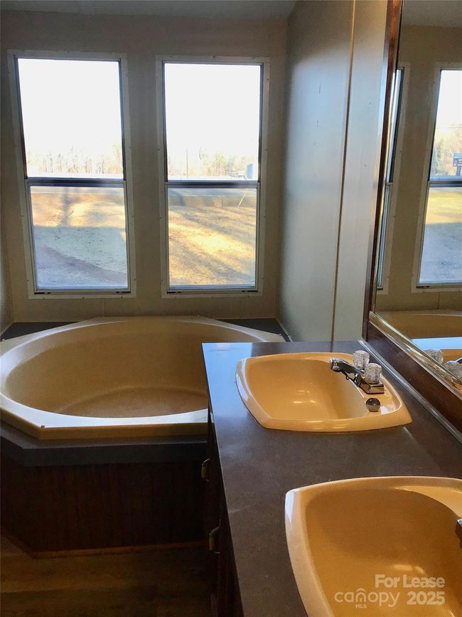 7724 Nc Hwy 90 E, House other with 2 bedrooms, 2 bathrooms and null parking in Stony Point NC | Image 13