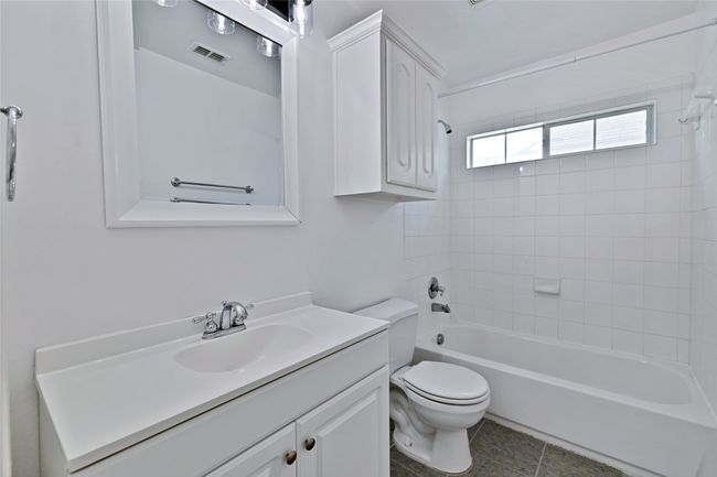 8620 Thistle Ridge Ter, House other with 4 bedrooms, 4 bathrooms and null parking in Fort Worth TX | Image 32
