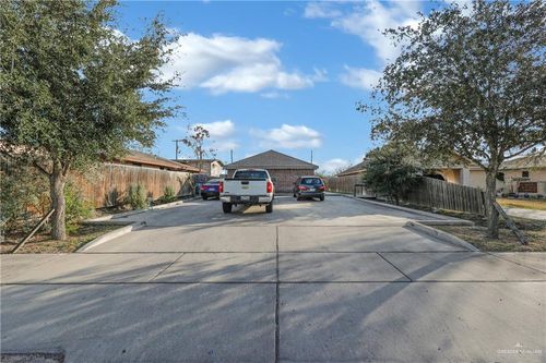 722 E Fay St, Edinburg, TX, 78539-4742 | Card Image