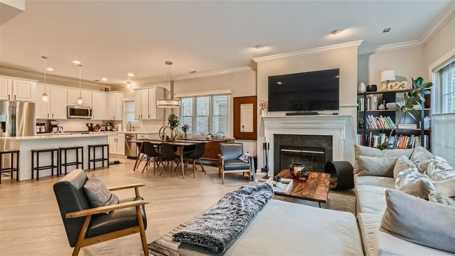 APT-2S - 1513 Cleveland Ave, Condo with 2 bedrooms, 2 bathrooms and null parking in CHICAGO IL | Image 4