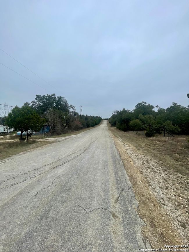 300 Oakland Dr, House other with 2 bedrooms, 2 bathrooms and null parking in Blanco TX | Image 22