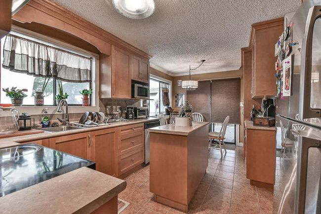 13243 Coulthard Road, House other with 6 bedrooms, 4 bathrooms and 6 parking in Surrey BC | Image 8