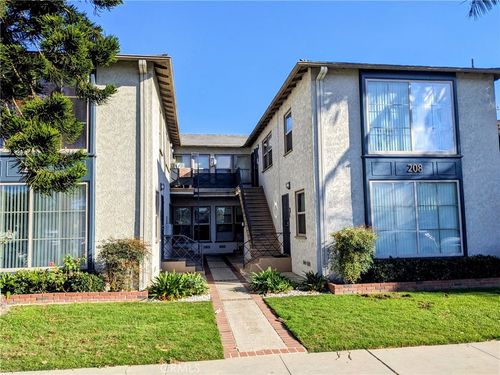 apt-d-208 Granada Ave, Long Beach, CA, 90803-5514 | Card Image