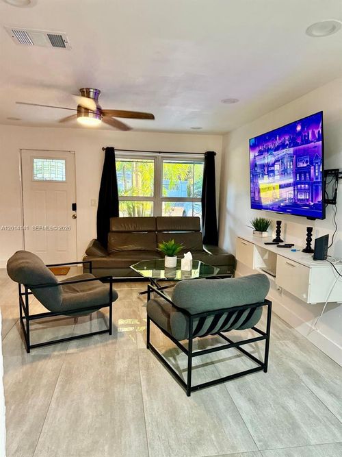 5737 Freedom St, Hollywood, FL, 33021-2746 | Card Image