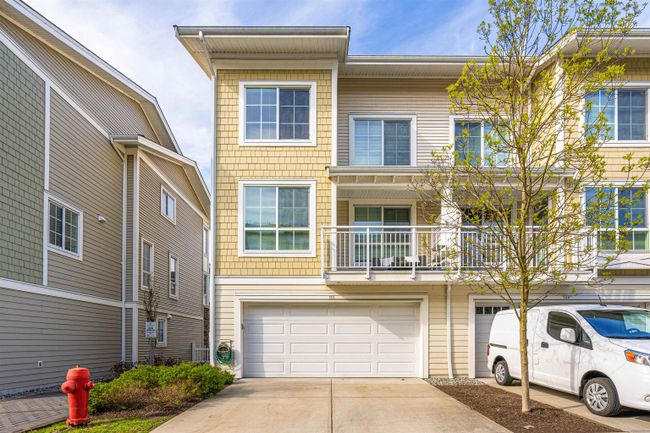 110 - 5551 Admiral Way, Townhouse with 4 bedrooms, 2 bathrooms and 4 parking in Delta BC | Image 1