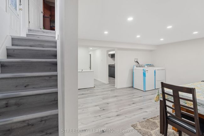 54 Brennan Dr, House attached with 5 bedrooms, 2 bathrooms and 2 parking in Strathroy ON | Image 23