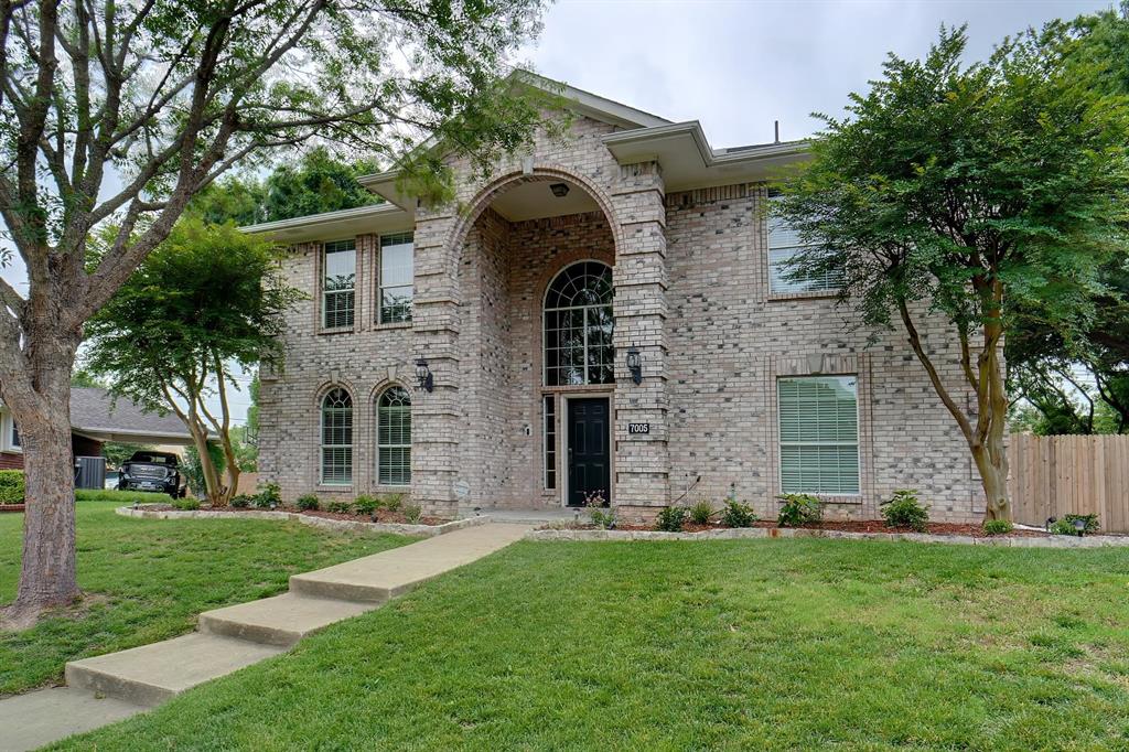 Barton Creek Cir, Rowlett, TX 75089