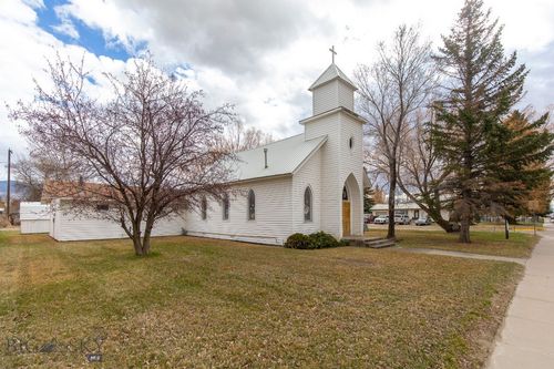 404 N Main St, Twin Bridges, MT, 59754-8730 | Card Image