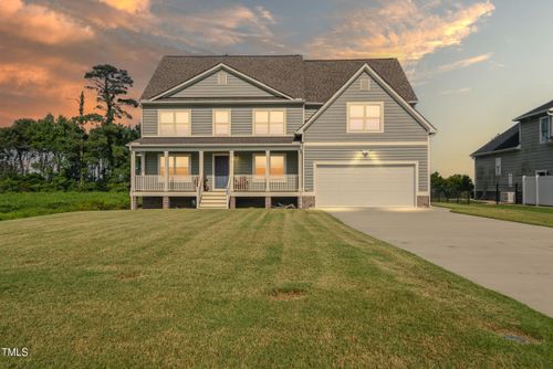127 Colington Cir, Aydlett, NC, 27916-4500 | Card Image
