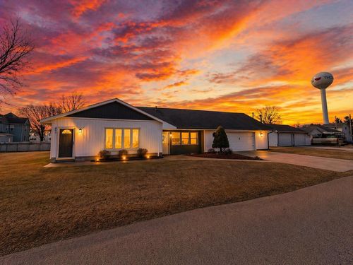 803 North St, Thomson, IL, 61285-8509 | Card Image