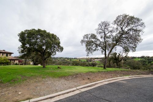 3460 Paseo Tranquilo, Lincoln, CA, 95648 | Card Image