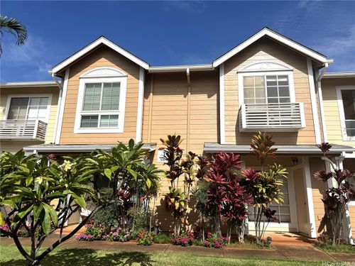 tt5-94-692 Lumiauau St, Waipahu, HI, 96797-5612 | Card Image