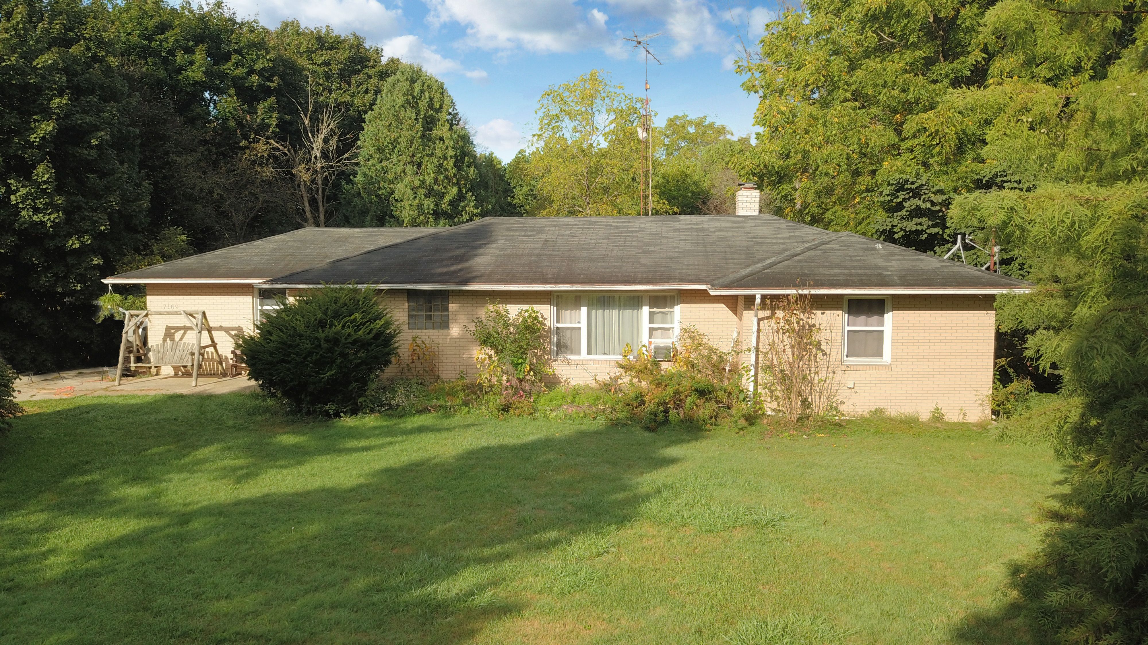 Clio Rd, Mount Morris, MI 48458