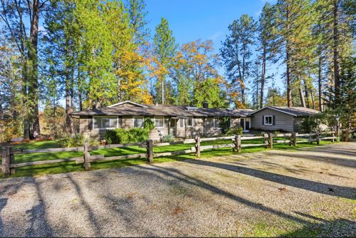 945 Acacia Dr, Meadow Vista, CA, 95722-9506 | Card Image