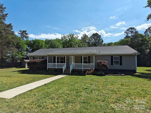 1495 Carson Rd, Cleveland, NC, 27013-9796 | Card Image