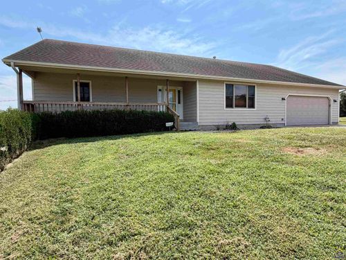 1449 Ne 74th St, Meriden, KS, 66512-9508 | Card Image