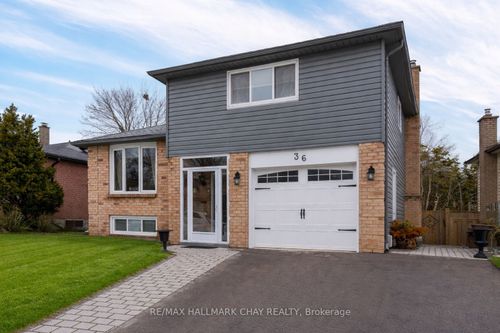 36 Ridgeway Ave, Barrie, ON, L4N5L2 | Card Image