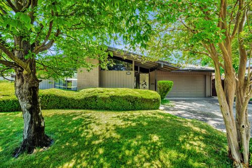5474 Wildflower Cir, Carmichael, CA, 95608-6610 | Card Image