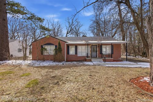 21251 8 1/2 Mile Rd, Southfield, MI, 48075-3876 | Card Image