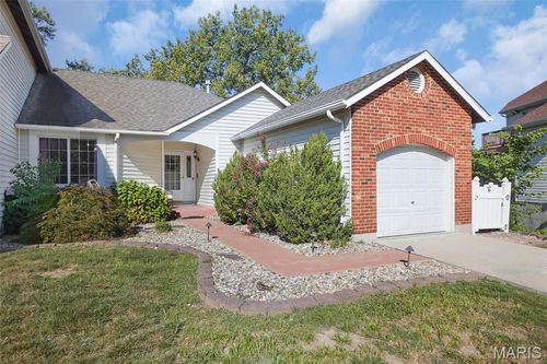 43b-59 Broken Oak Ct, Saint Peters, MO, 63304-6773 | Card Image