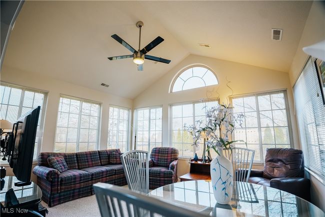 UNIT-203 - 9264 Sharrott Rd, Condo with 3 bedrooms, 2 bathrooms and null parking in Poland OH | Image 9