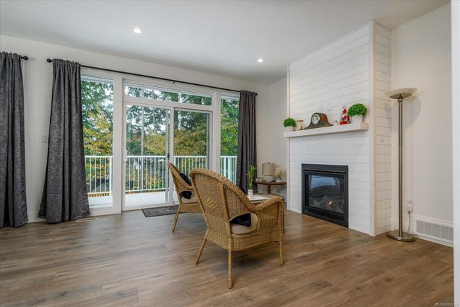 2339 York Cres, House other with 4 bedrooms, 3 bathrooms and 4 parking in Nanaimo BC | Image 7